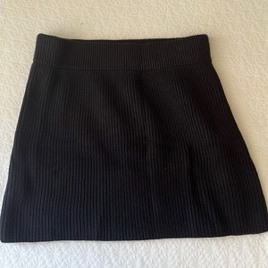 New with tags Zara knit black skirt